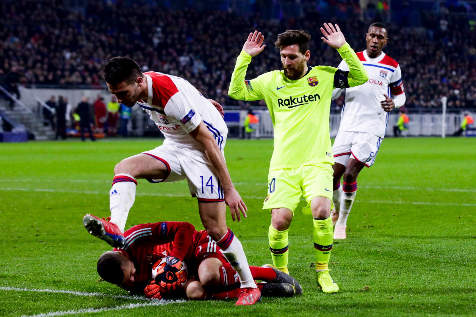 开云app清晨纽卡斯尔调整名单以备西甲今晚浙江队调整名单以备NBA季后赛,里昂遗憾出局备战德国杯直接炸裂(中超浙江队最新引援)